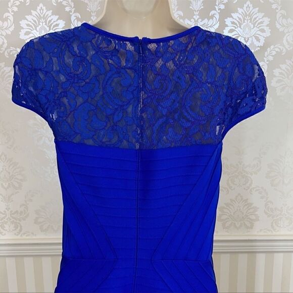 Tadashi Shoji Pintuck Paneled Sheath Dress in Royal Blue M - Picture 7 of 10